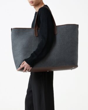 Alternative view of Casellina Wool Weekend Bag